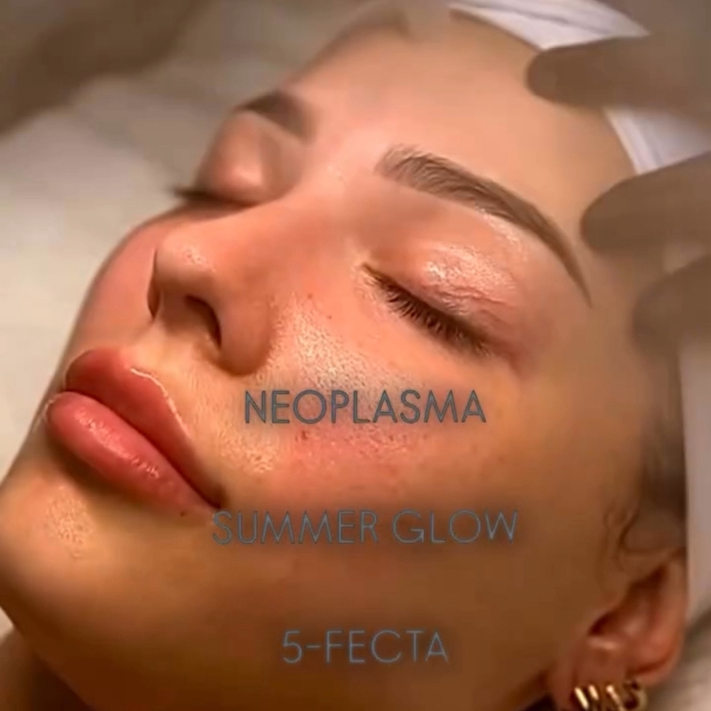 NEOPLASMA SUMMER  GLOW 5-FESTA  1️⃣ ΕΞΥΛΙΣΗ & ΠΡΟΕΤΟΙΜΑΣΙΑ 2️⃣ PLASMA INFUSION THERAPY 3️⃣ 3D RF LIFTING 4️⃣ CRYO-BLUE FINISH 5️⃣ SCALP REVITAL