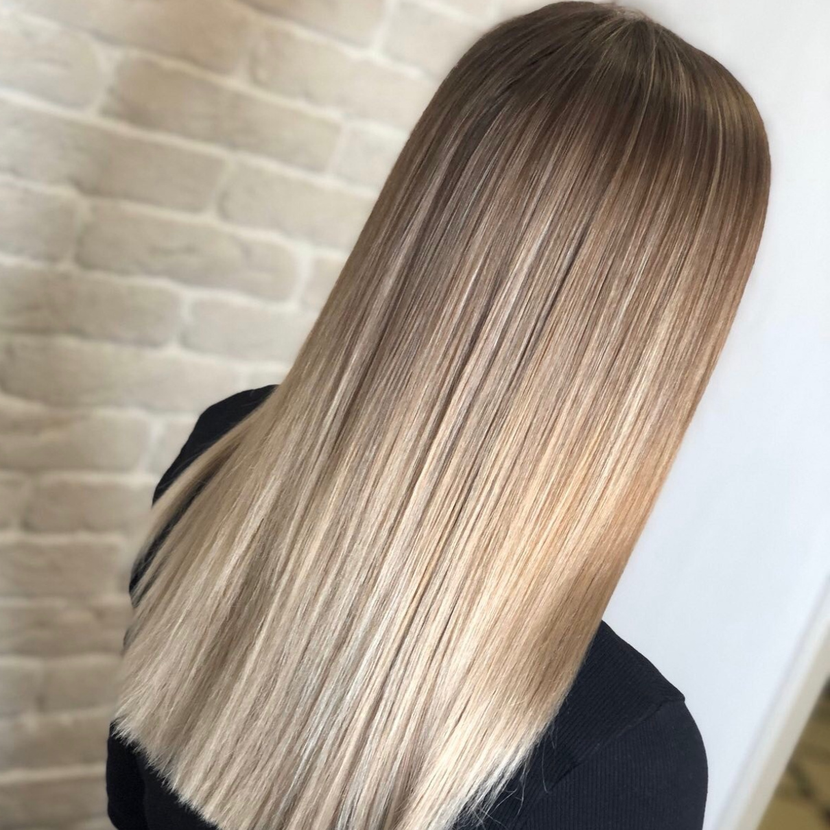 Однотонное окрашивание длинный волос