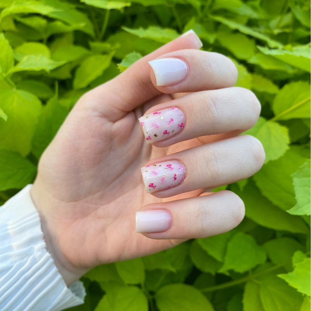 Камуфлирующий гель с укреплением (легкий дизайн)