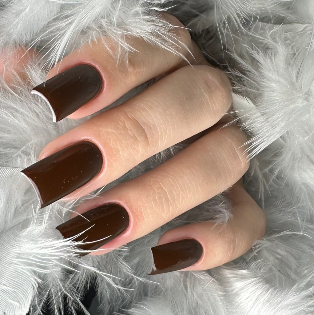 Наращивание ногтей