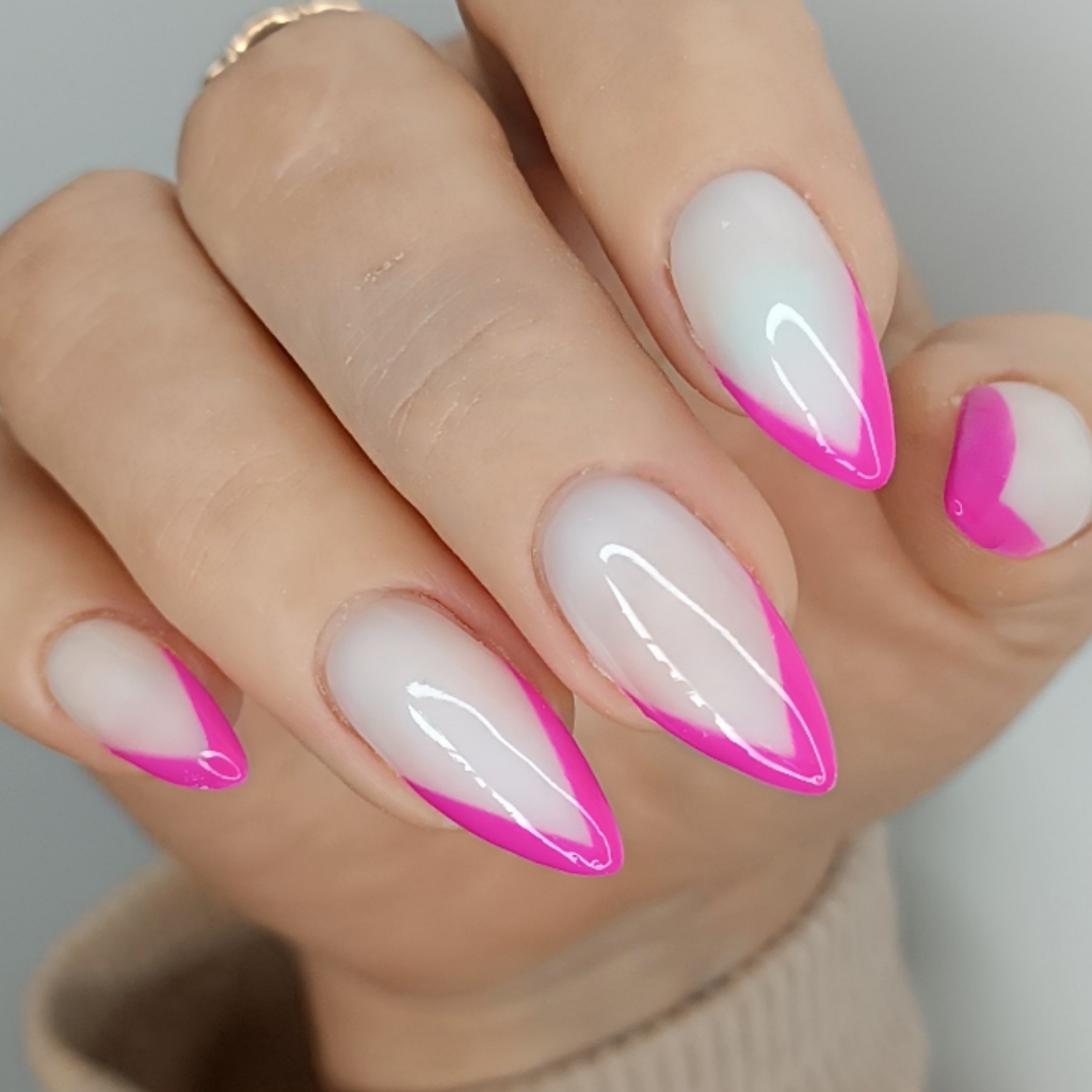 изменение формы ногтей