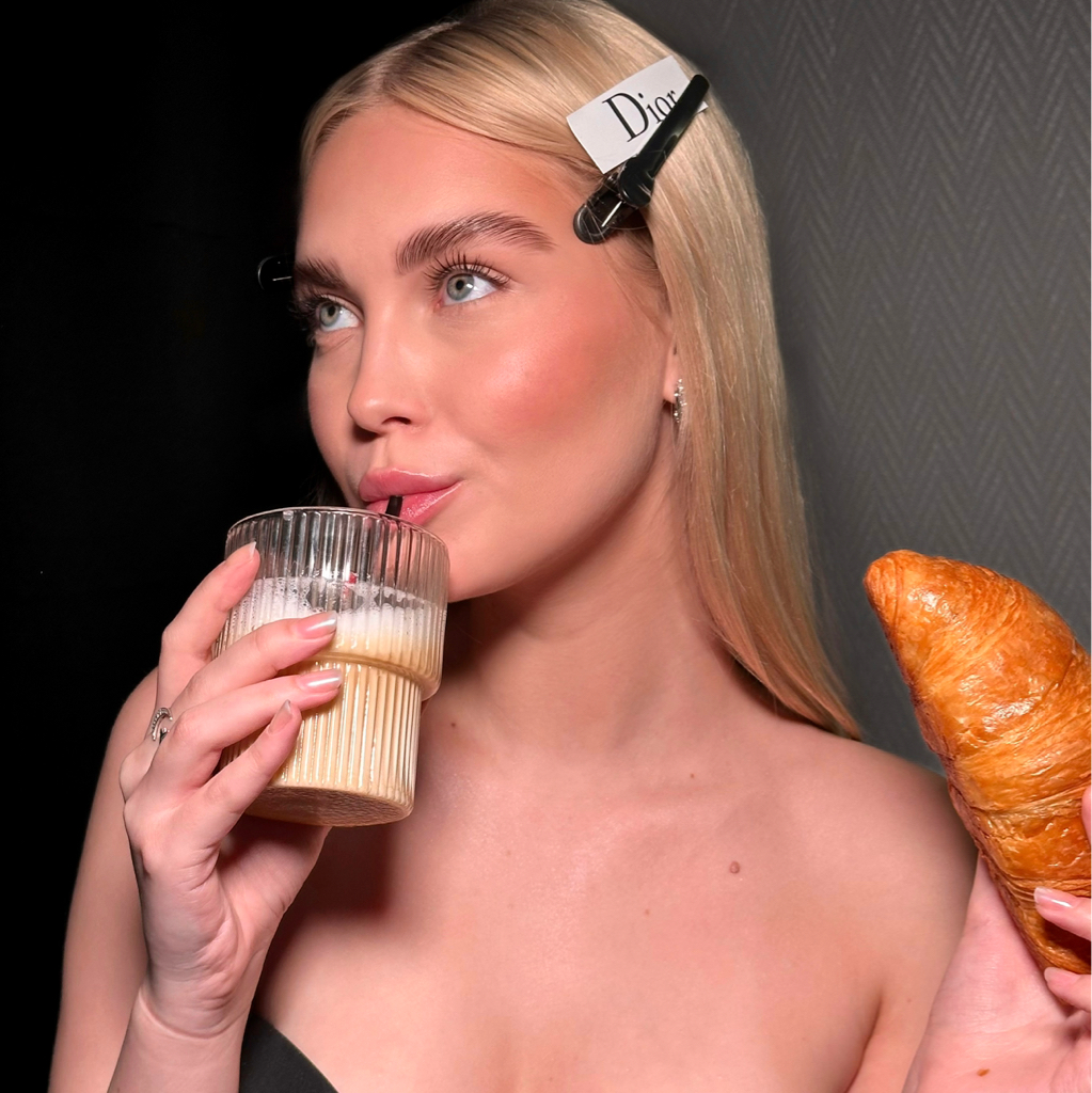 Топ-мастер: SET 3 (ламинирование и окрашивание верхних ресниц + ламинирование, окрашивание и коррекция бровей)