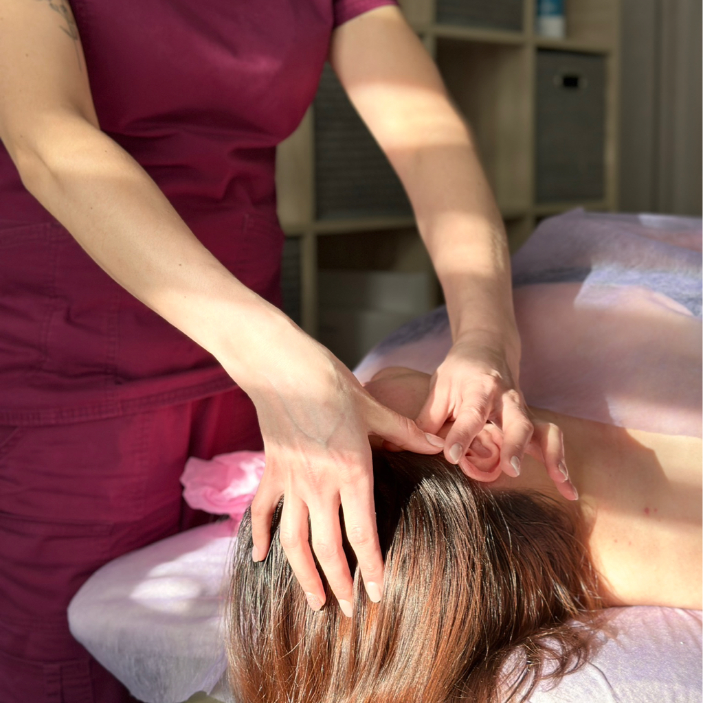 Скульптурно-буккальный массаж лица