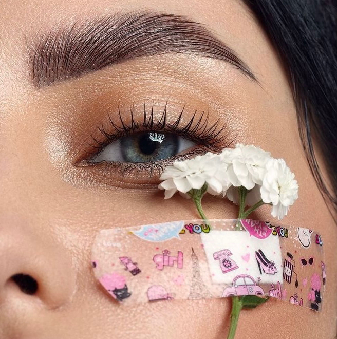 Ламинирование ресниц и бровей + окрашивание + уход