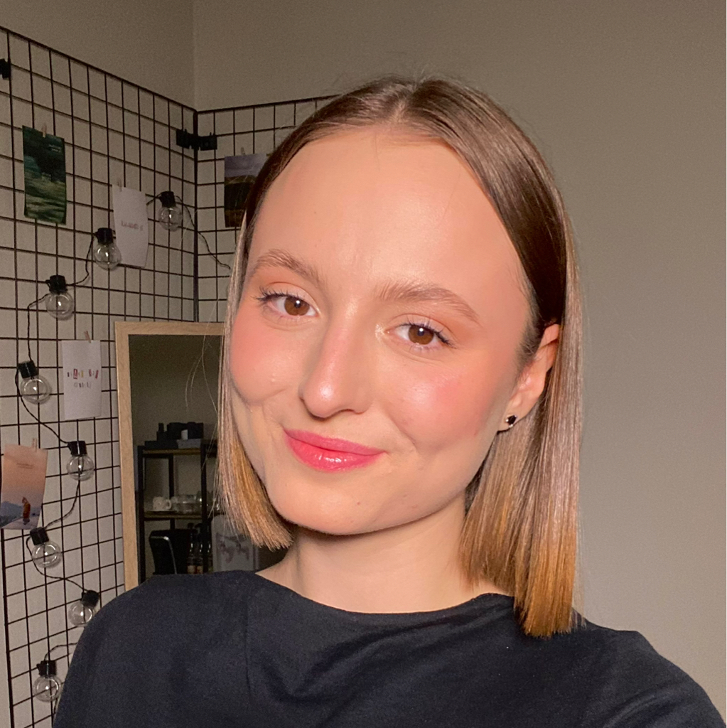 Роговая Анна