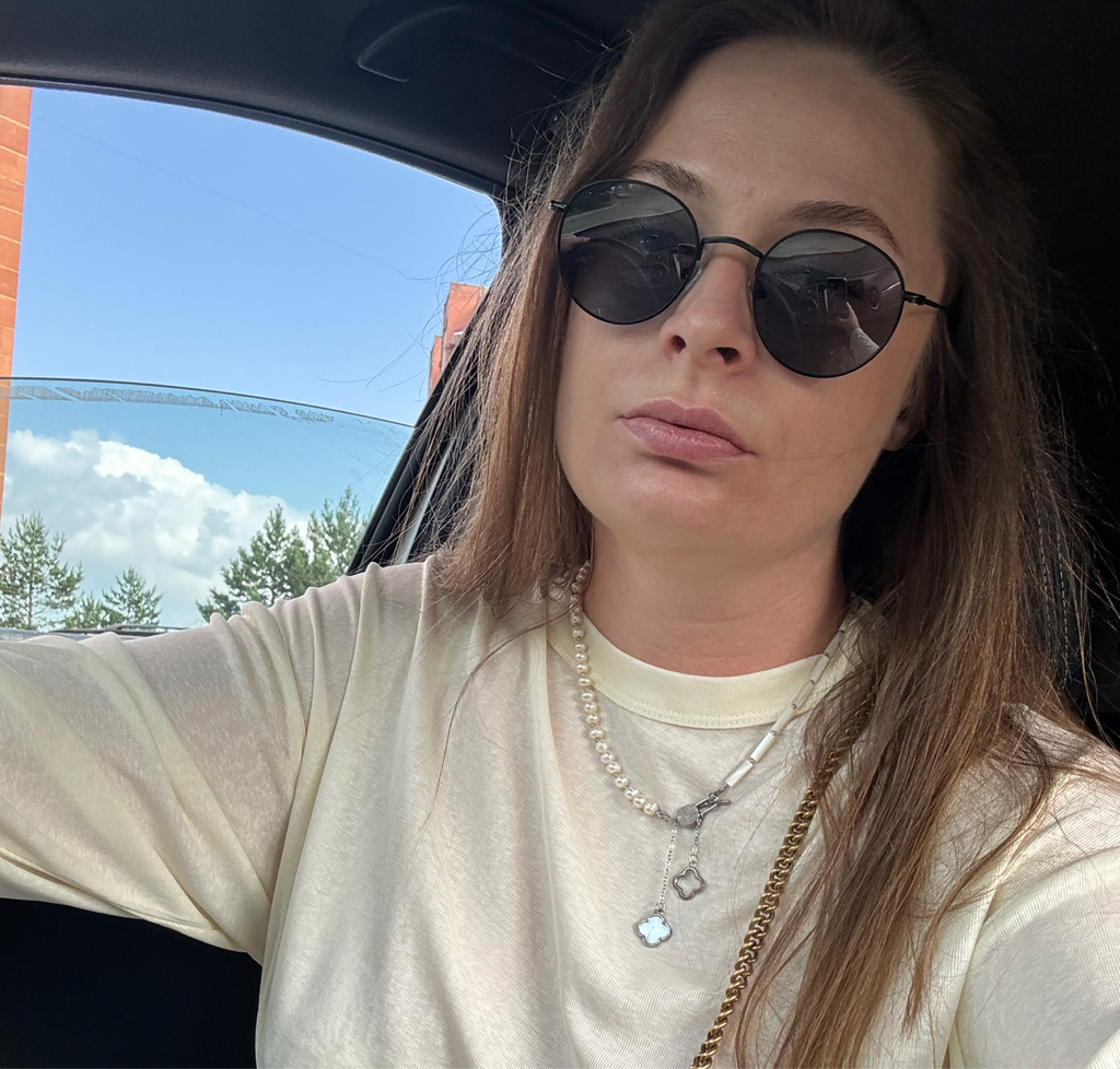 Петухова Карина