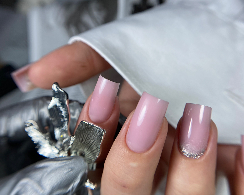 Маникюр с укреплением гелем + покрытие