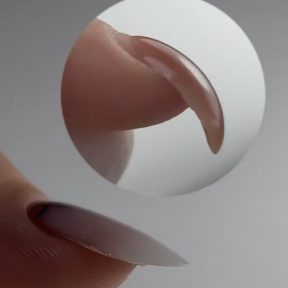 ПОДТЯНИЕ «КЛЮЮЩЕГО» НОГТЯ