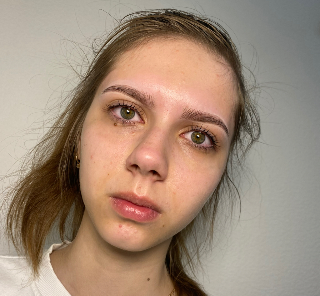 Построение архитектуры и оформление бровей