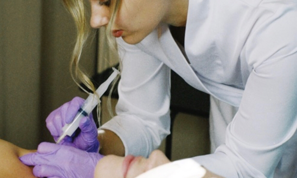 Курс «Увеличение груди PLLA, подтяжка груди, комплексные решения»