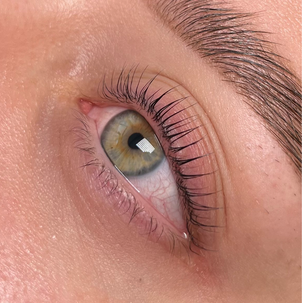 Ламинирование ресниц + ботокс