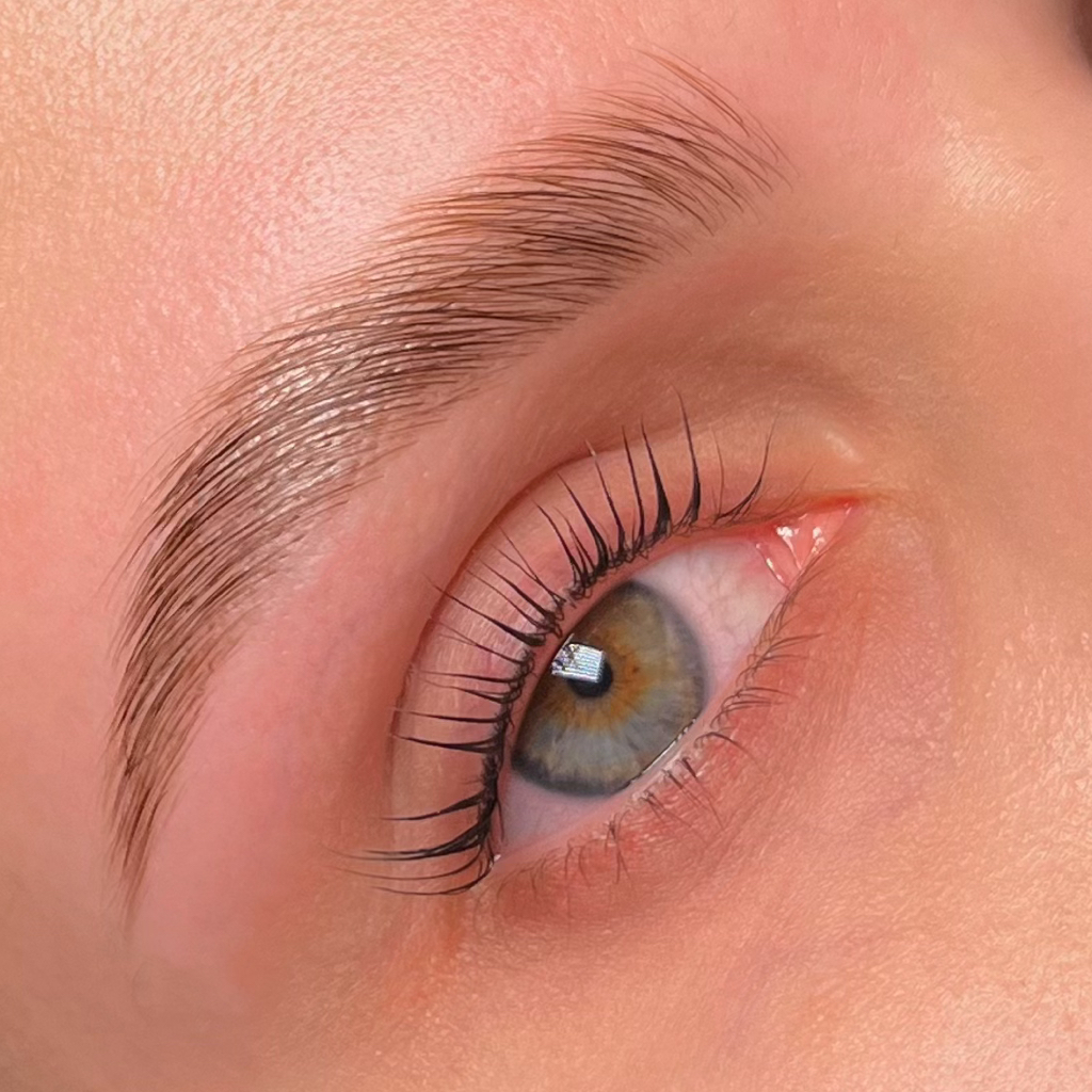 КОМБО 2: лами ресниц + брови (долговременная укладка, окрашивание, оформление)