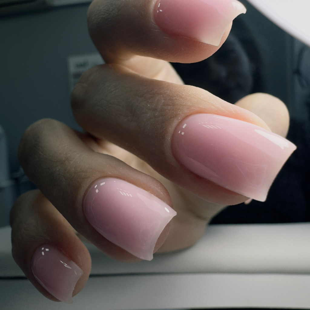 Маникюр однотон