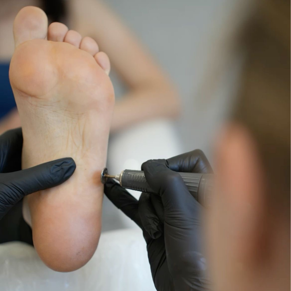 Pedicure (with foot) without coating