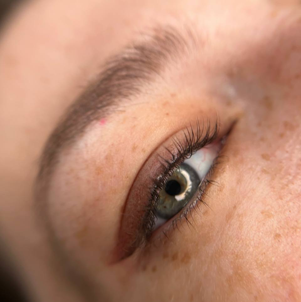 Перманентный макияж МЕЖРЕСНИЧКА