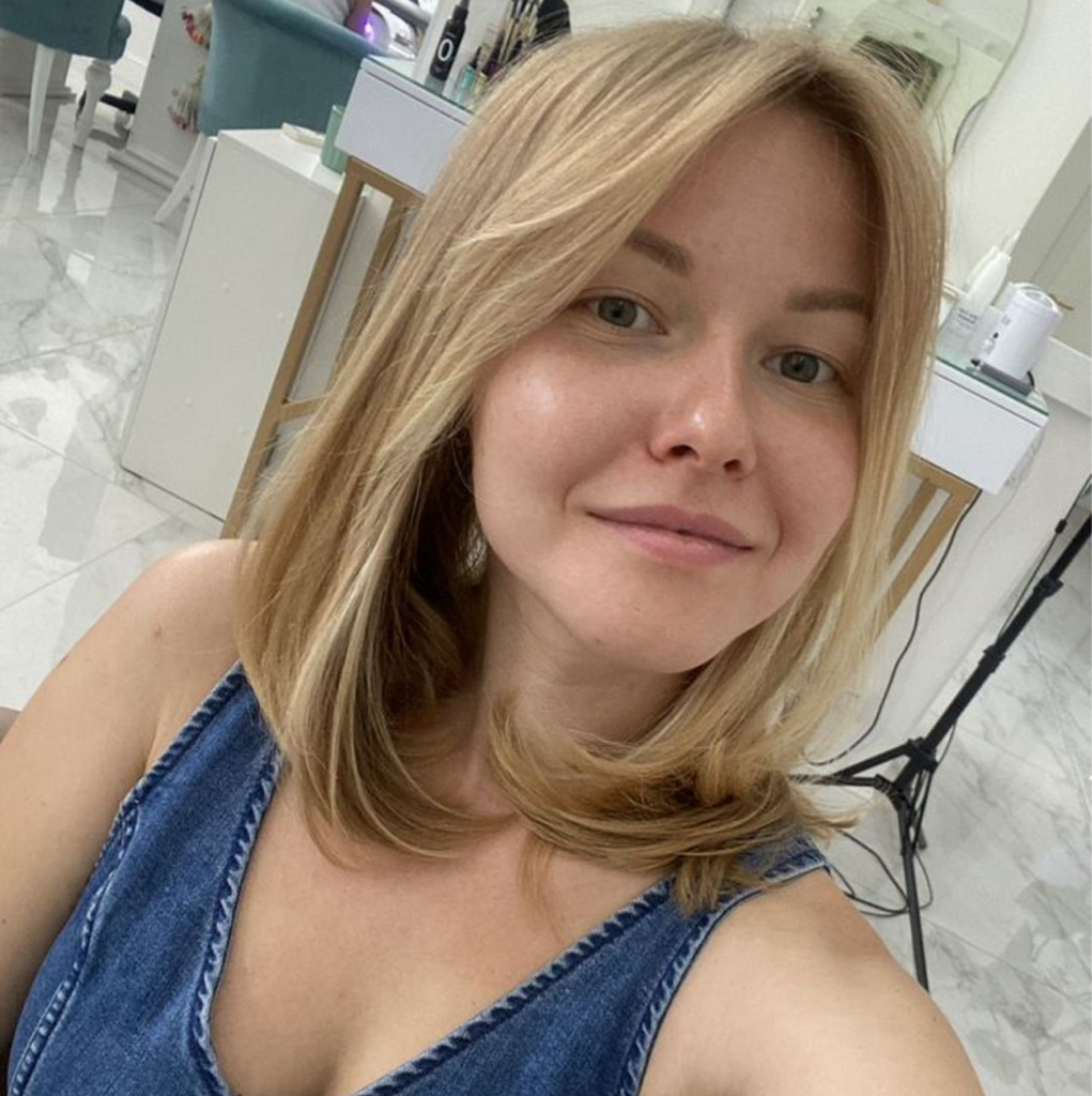 Жукова Алена