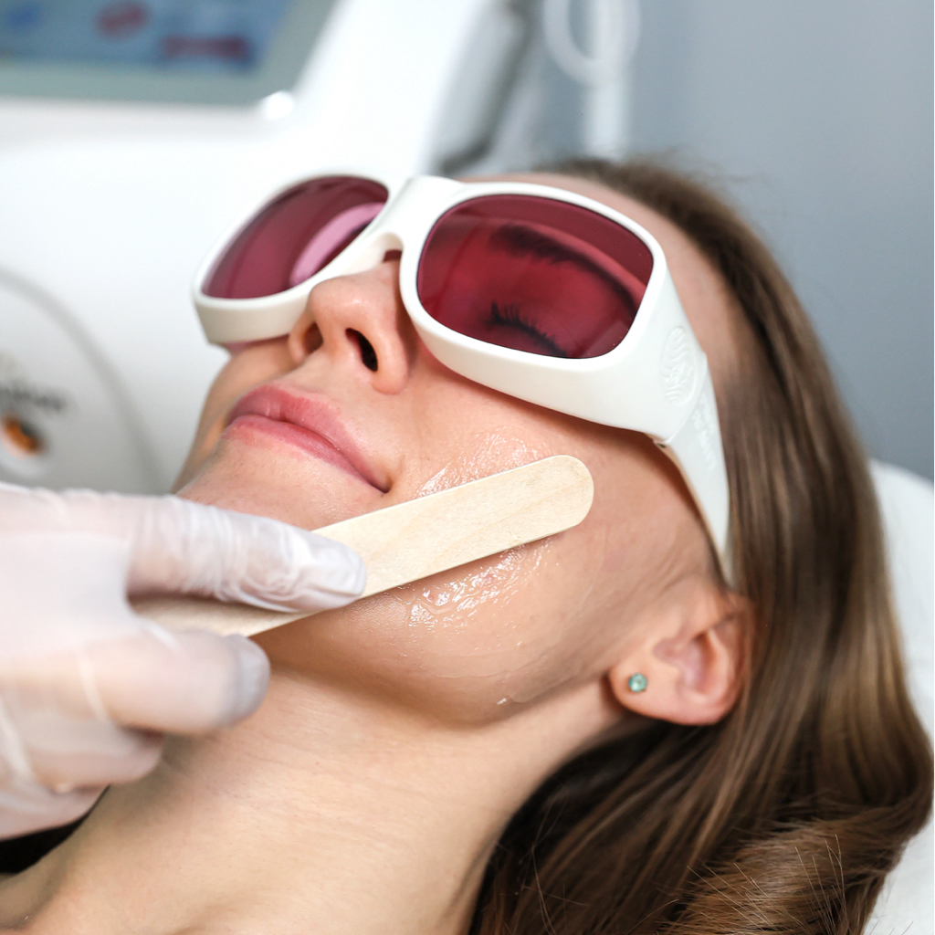 Лицо полностью