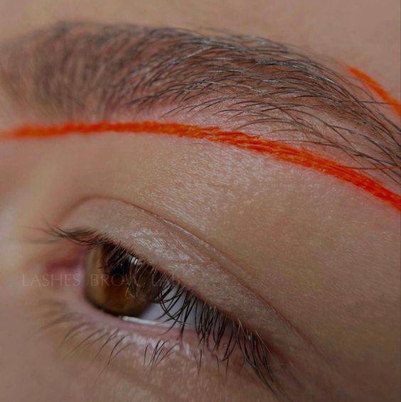 КОМПЛЕКС (окрашивание + коррекция бровей)