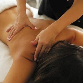 «Отдых для тела и мыслей» (3500₽ вместо 4000₽) Общий массаж (1 час) + Массаж головы (20мин)