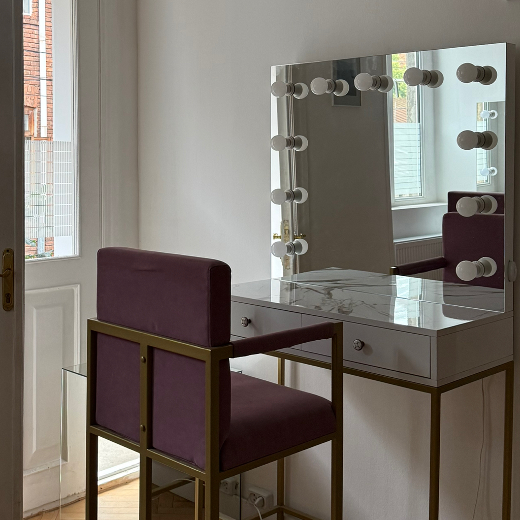 Место Визажиста 1