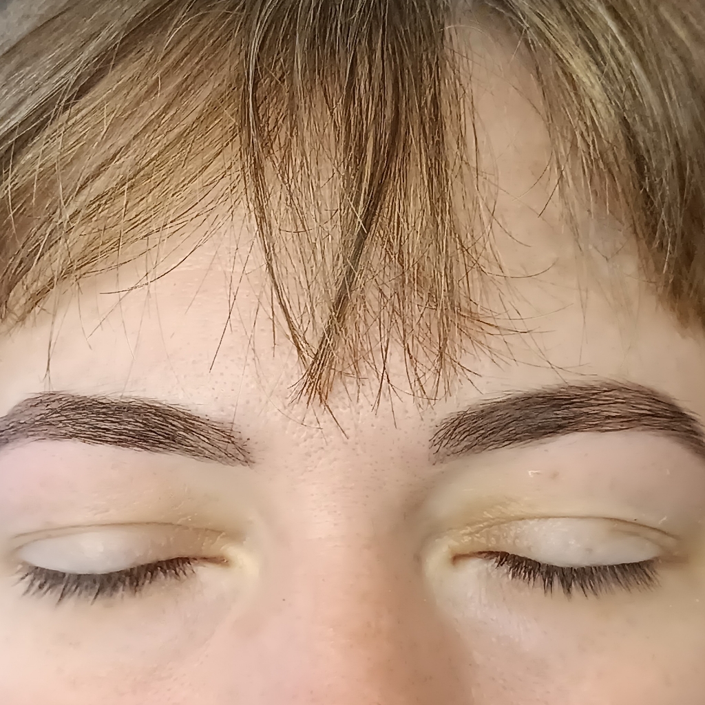 окрашивание ресниц хной