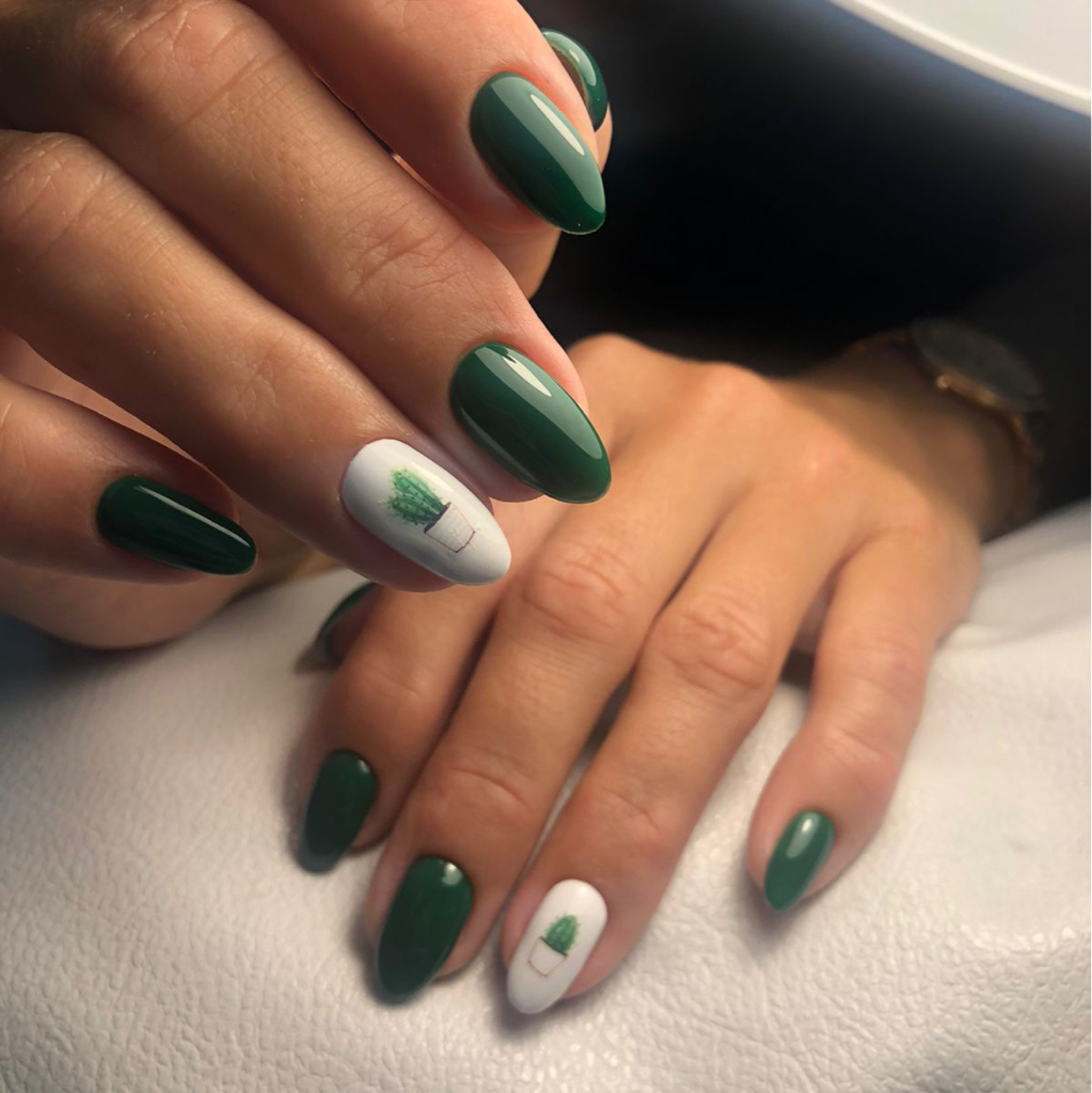 Наращивание ногтей,маникюр