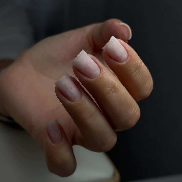 Комбинированный маникюр