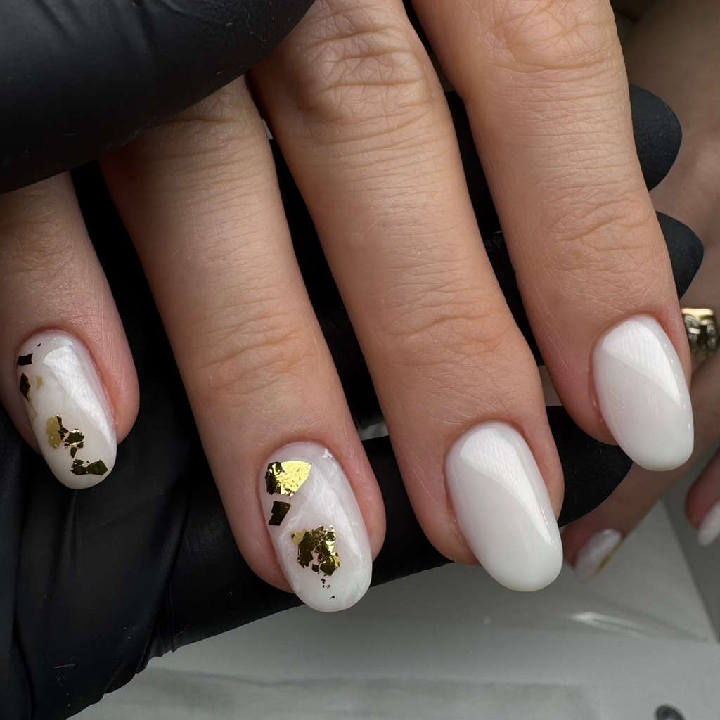 Маникюр с дизайном