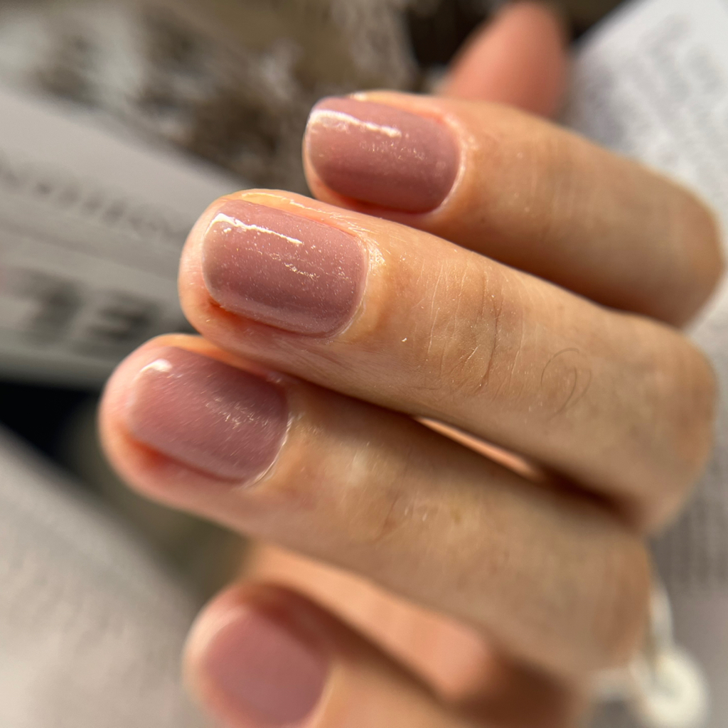 Покрытие обычным лаком