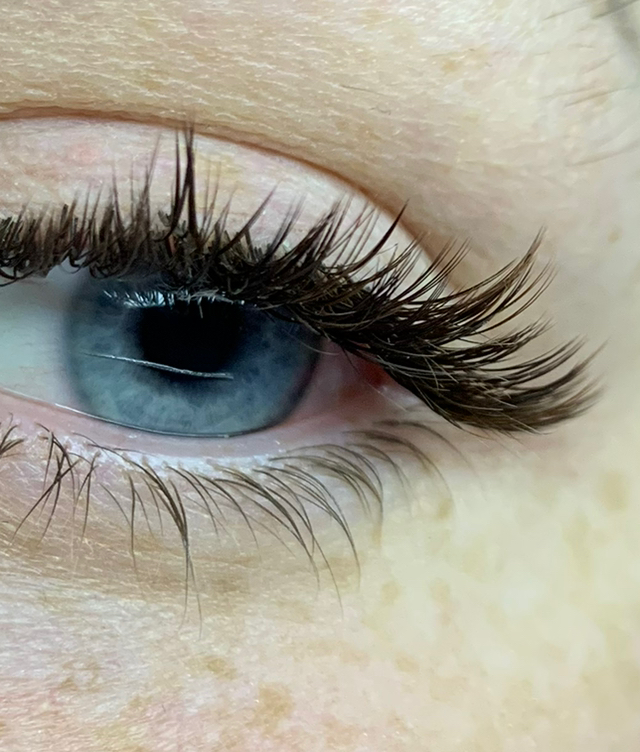 LED наращивание ресниц (2D)