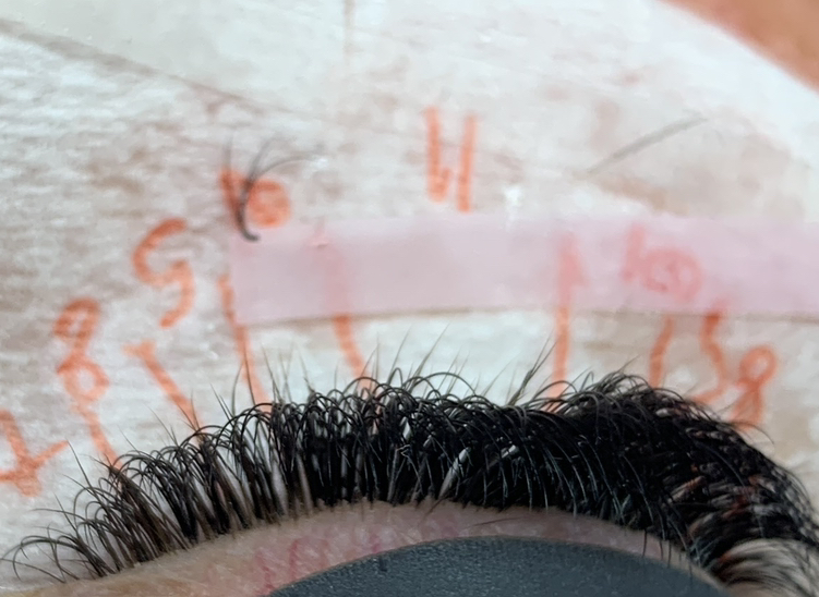 Коррекция ресниц