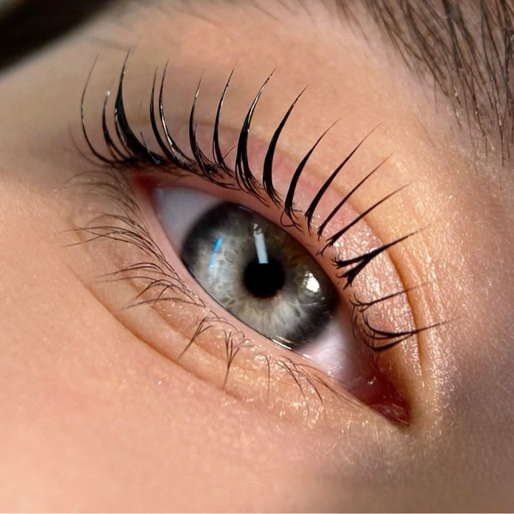 Ламинирование ресниц