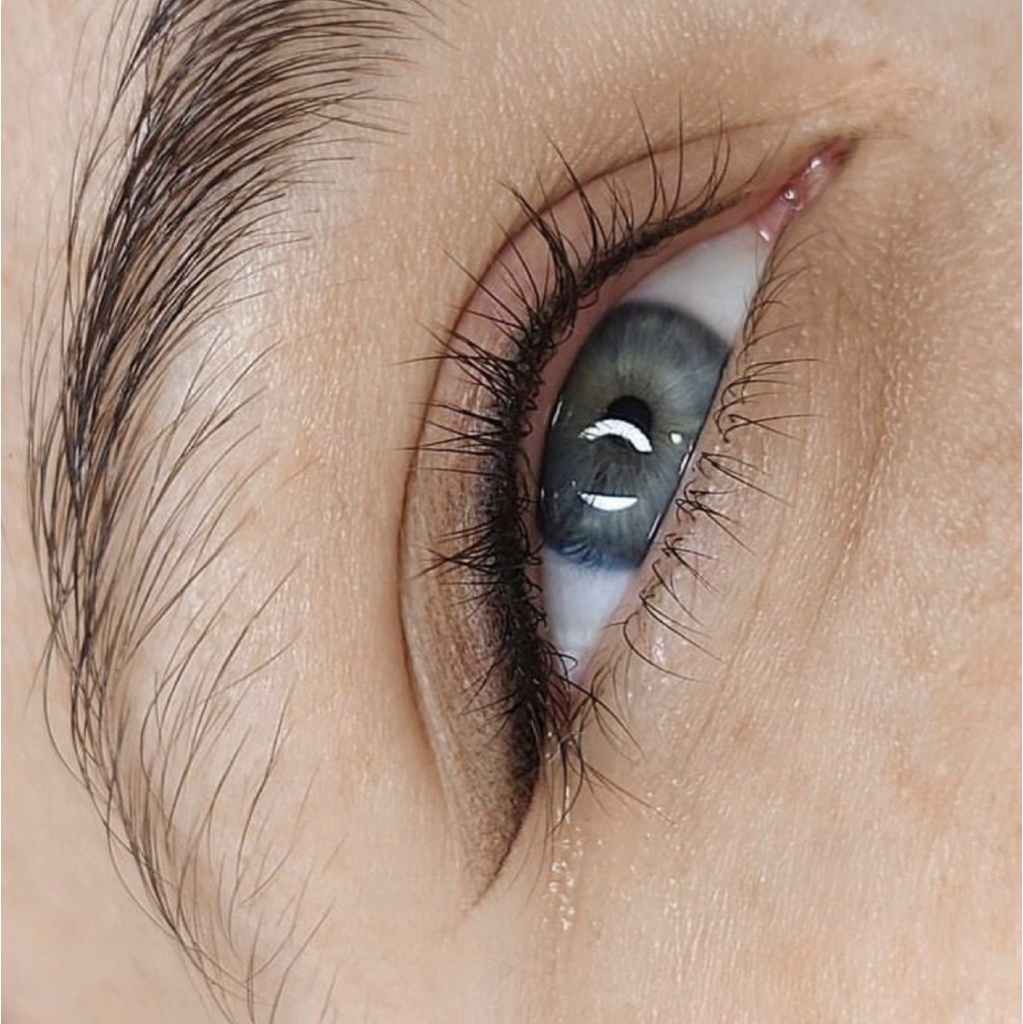 Перманентный макияж межресничка