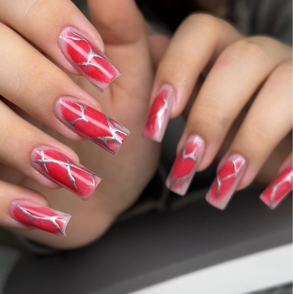 Наращивание ногтей