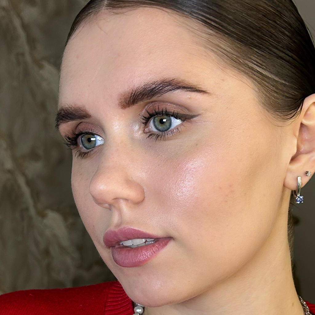 Ламинирование бровей+окрашивание краской