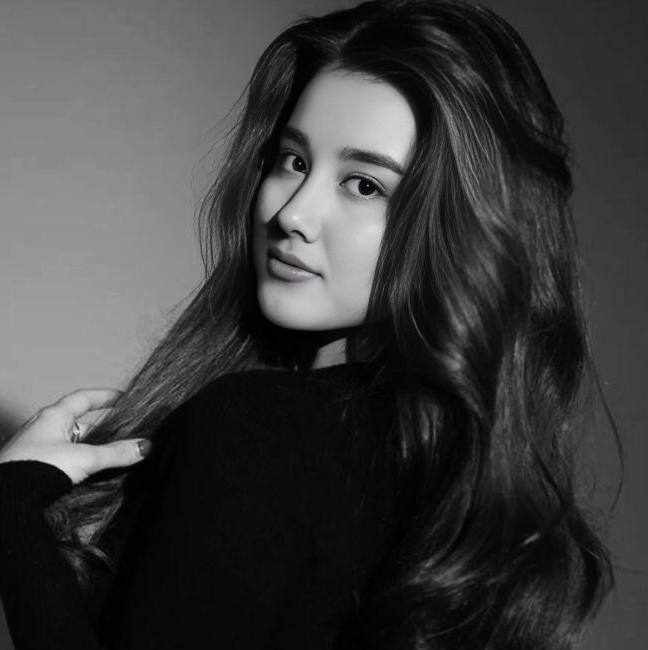 Айя Сыдыкова