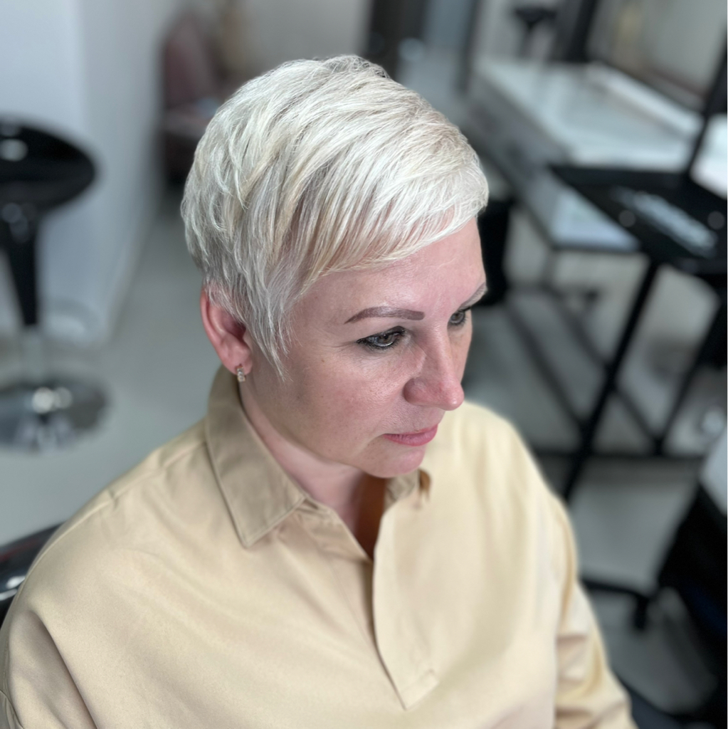 Стрижка на короткие волосы