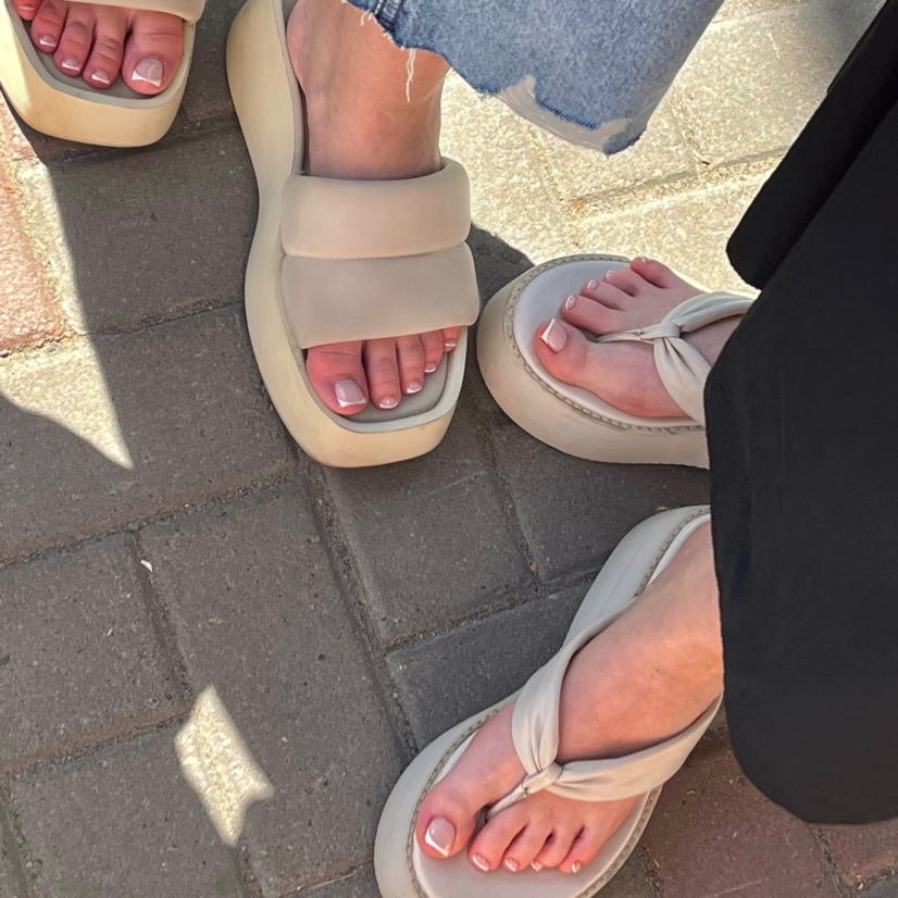 Педикюр с покрытием(пятки+пальцы)