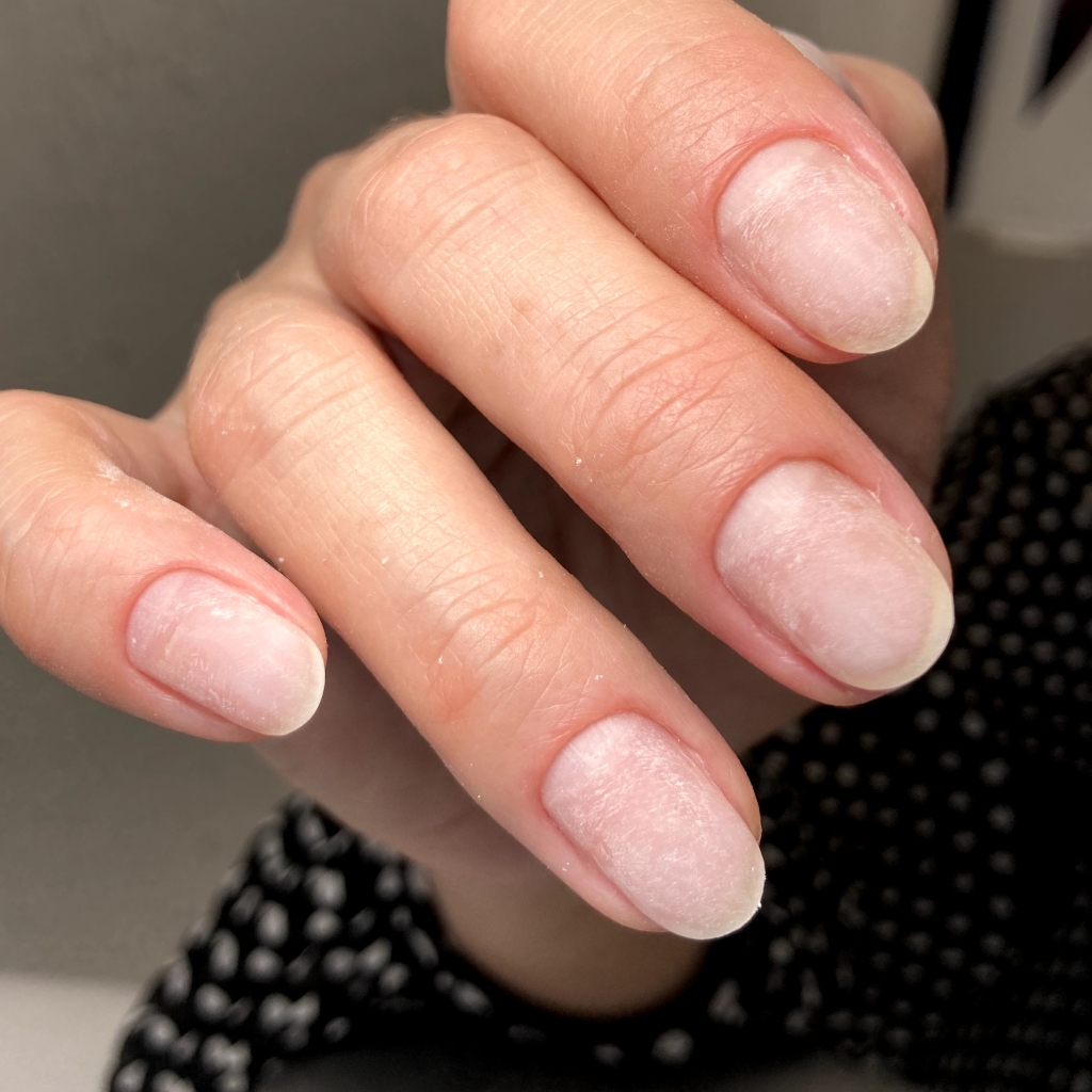 Маникюр гигиенический