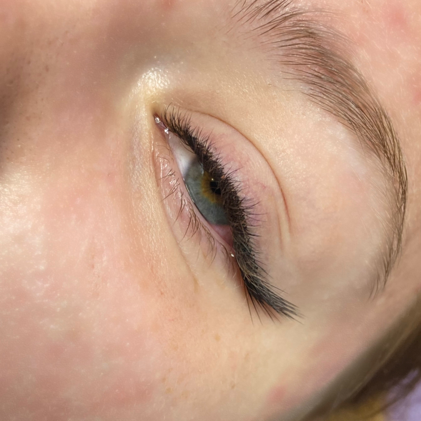 Наращивание ресниц 2д