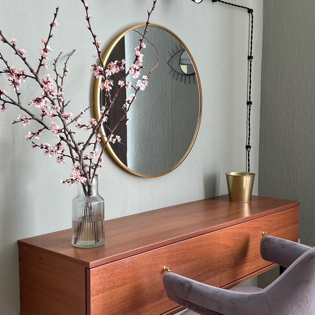 Гримерный стол - 1 час