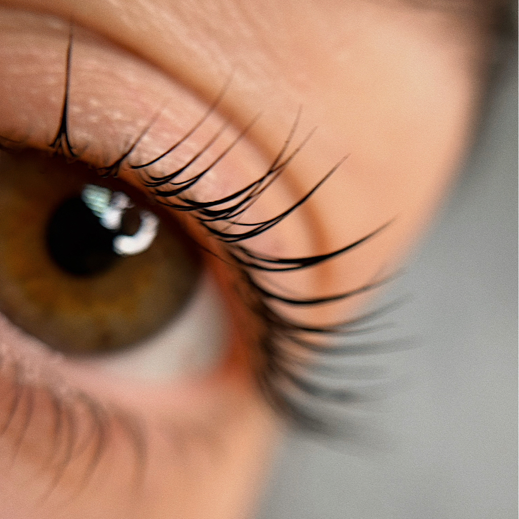 Окрашивание ресниц