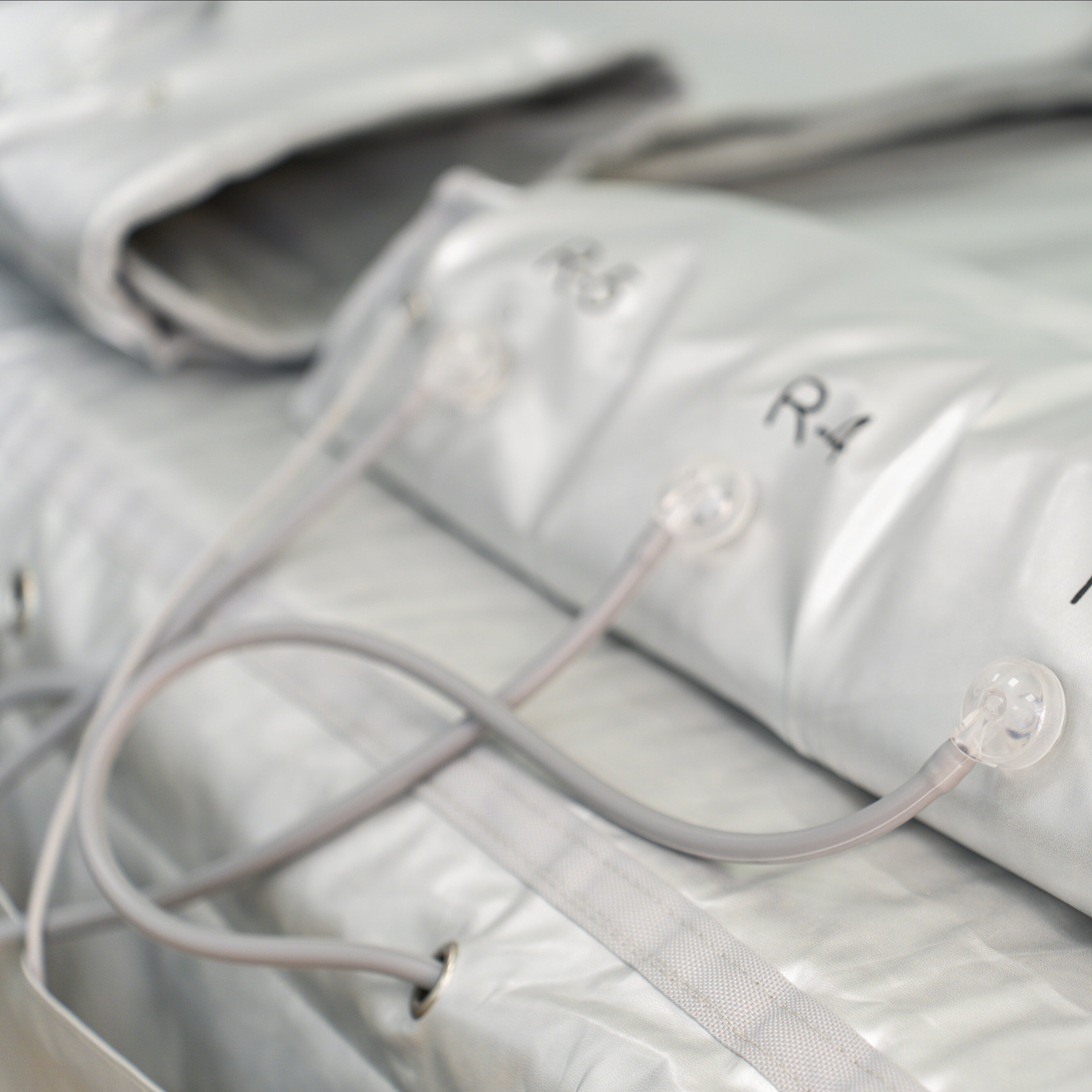 Прессотерапия на французском аппарате Gezatone (5 сеансов)