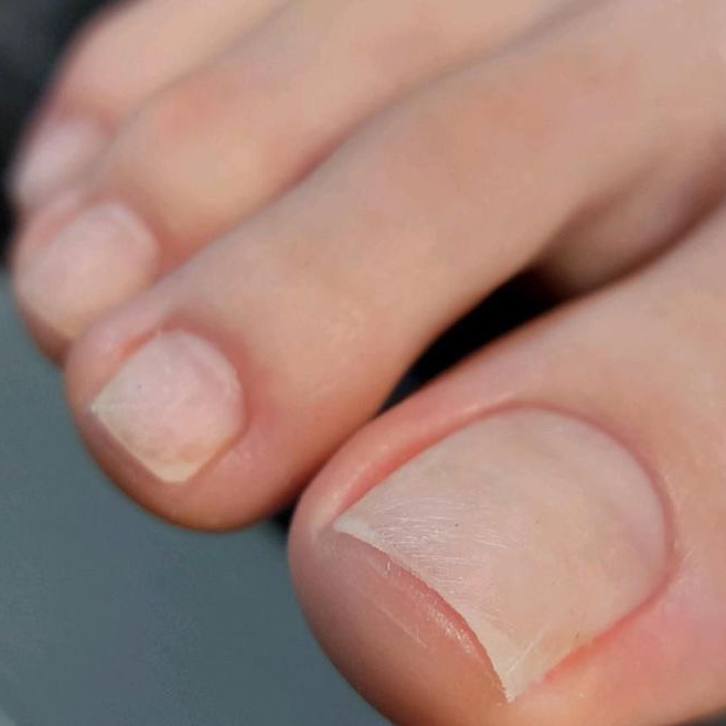 Полный педикюр без покрытия