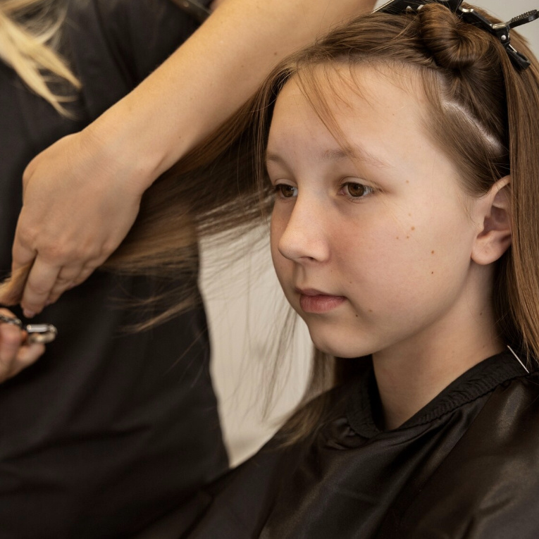 Подравнивание кончиков для девочки (до 7 лет)