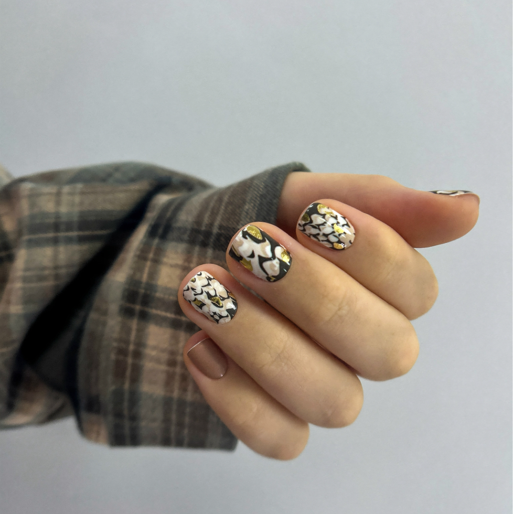 Пилочный маникюр + плёнки