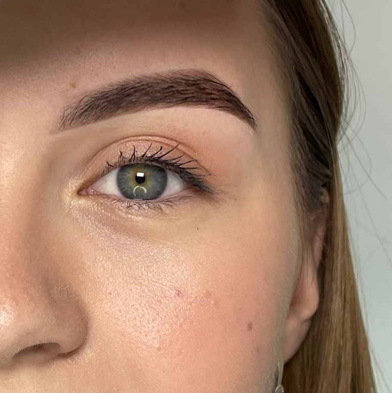 Коррекция + окрашивание бровей