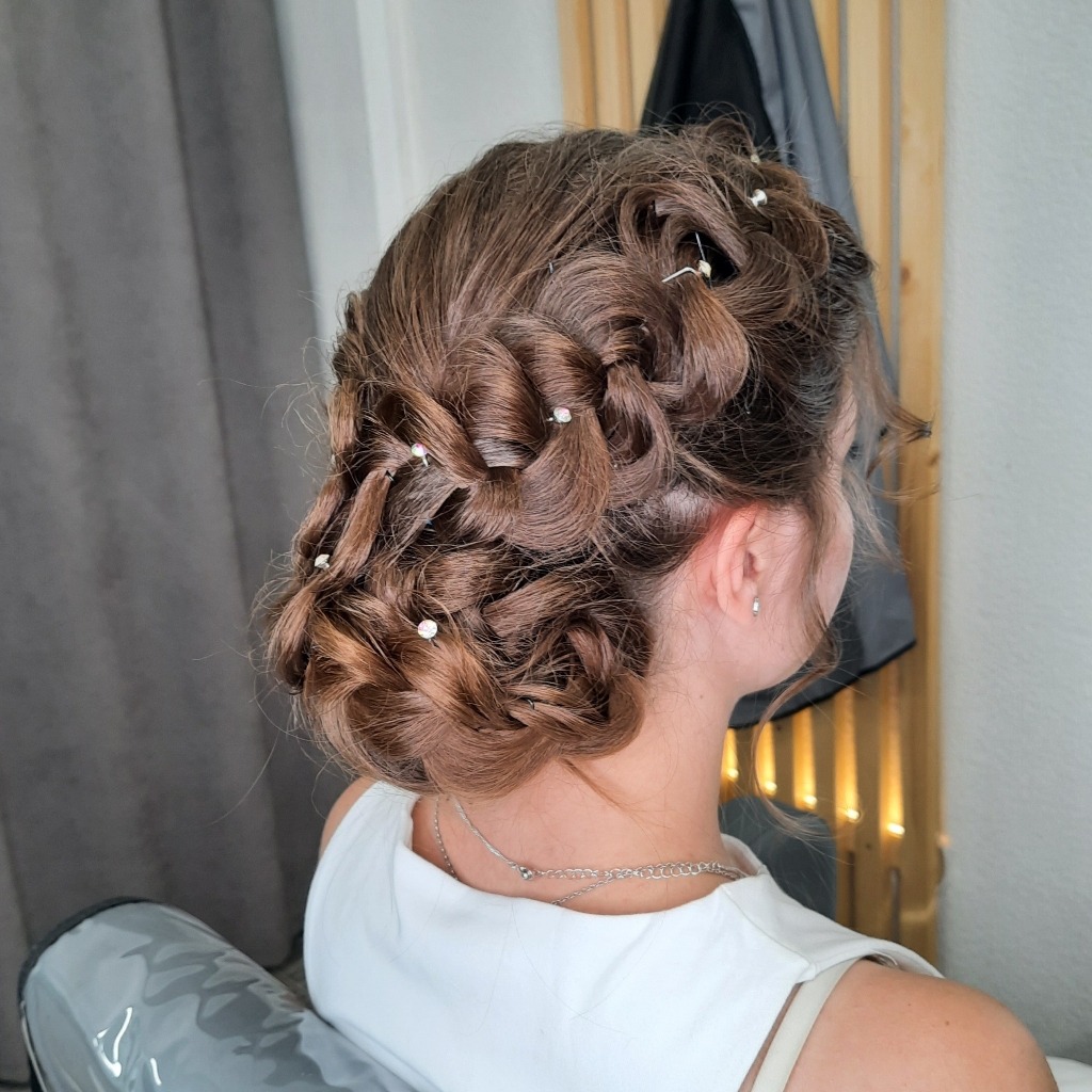 Длинные (от 45 см) гафре, плойка, утюг, стайлинг, шпильки