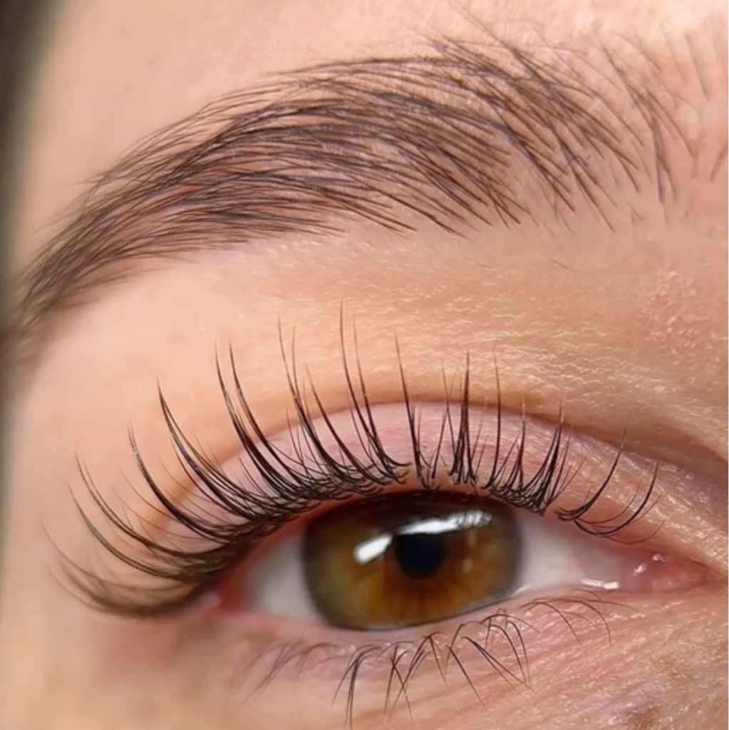 Ламинирование ресниц