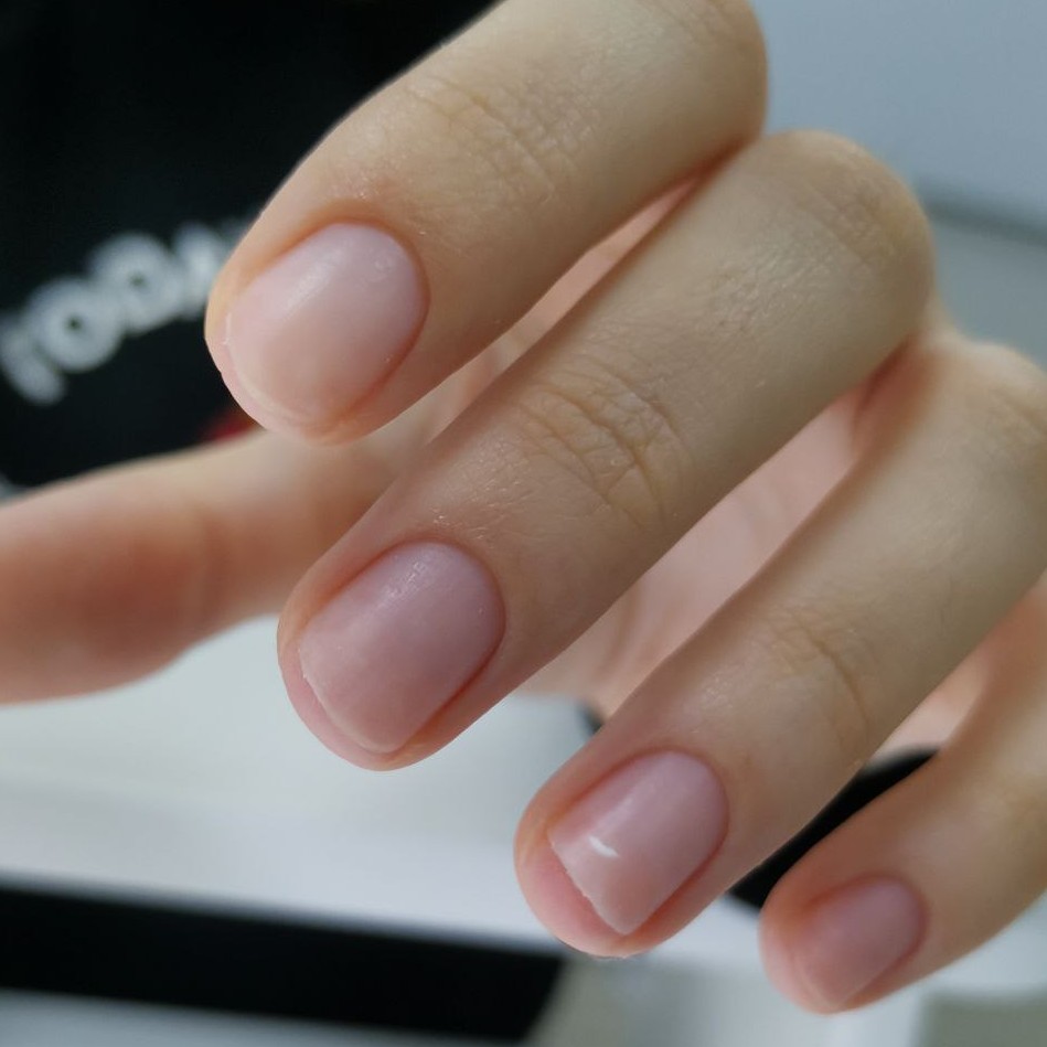 МАНИКЮР без дальнейшего покрытия